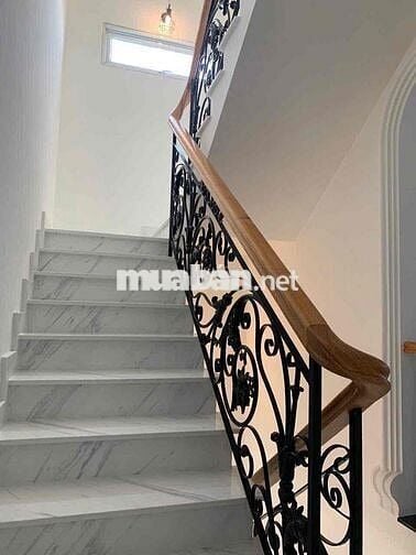 Nhà mới 90% hẻm 10 Tô Hiệu, 65m2, 4 tầng, 4PN, 5WC