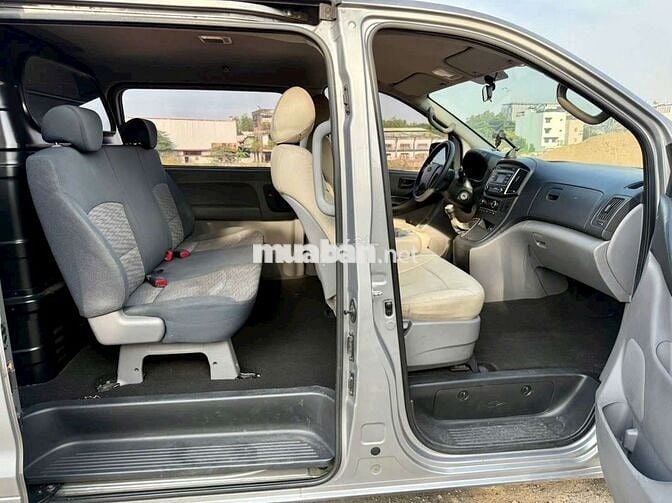Hyundai Starex tải van