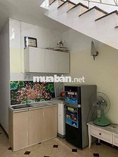 CĂN HỘ 2 KO GIAN NGỦ, TẦNG TRỆT SÂN TRƯỚC THOÁNG MÁT GẦN HOÀNG SA