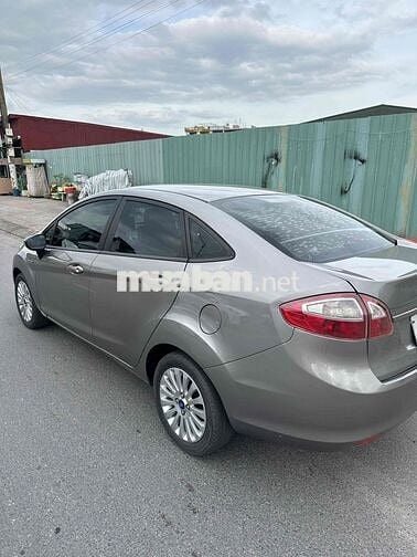 Ford Fiesta 2013 1.6 AT xe cực mới rin 100%