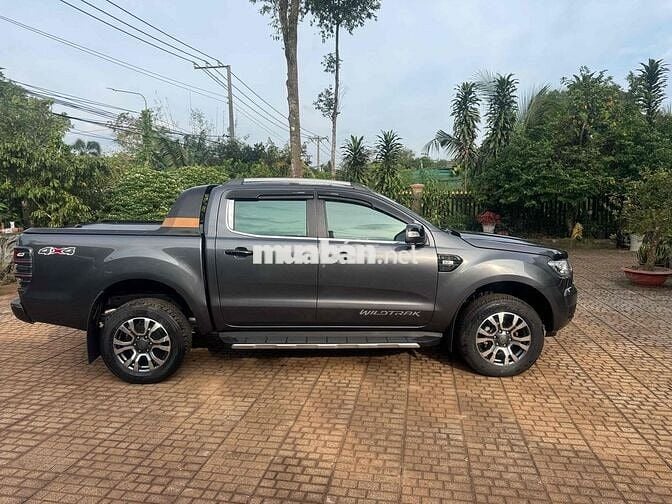 Ford Ranger Wildtrak 2017 3.2 Xám 100000 km