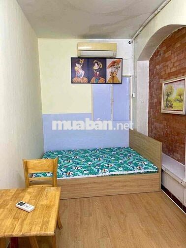 CĂN HỘ 2 KO GIAN NGỦ, TẦNG TRỆT SÂN TRƯỚC THOÁNG MÁT GẦN HOÀNG SA