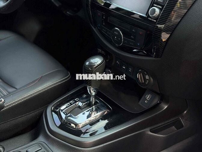 Nissan Navara 2023 Pro-4X 2.3 AT 4WD - 29000 km