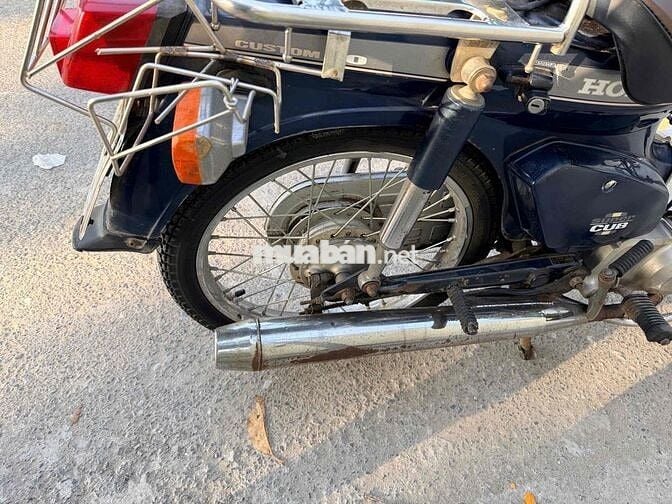 e bán xe 82-70 đi rất tiết kiệm xăng xe nhật ạ