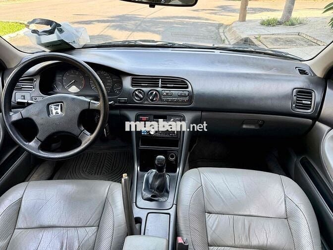Honda Accord 1994 MT số sàn xe rất đẹp