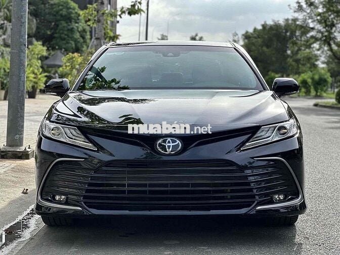 Lướt Toyota Camry 2022 2.0 G - 47000 km