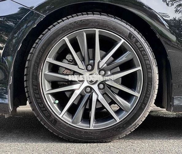 Lướt Toyota Camry 2022 2.0 G - 47000 km