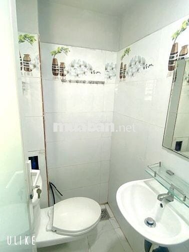 ĐINH TIÊN HOÀNG-P1 BÌNH THẠNH-GIÁP Q1- 3TẦNG-2PN-SÁT MẶT TIỀN- CHỈ2TY7