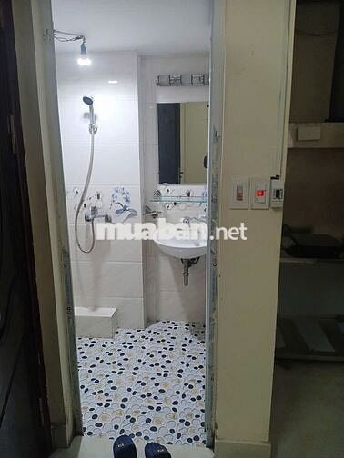 PHÒNG TRỌ CHO THUÊ–TIỆN NGHI, GẦN CHỢ & SIÊU THỊ – ĐI LẠI THUẬN TIỆN