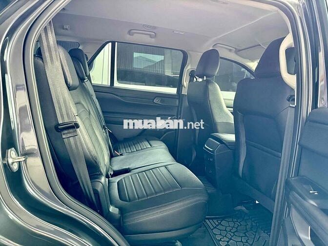 Ford Everest Sport 2023 Xám 31.000 km