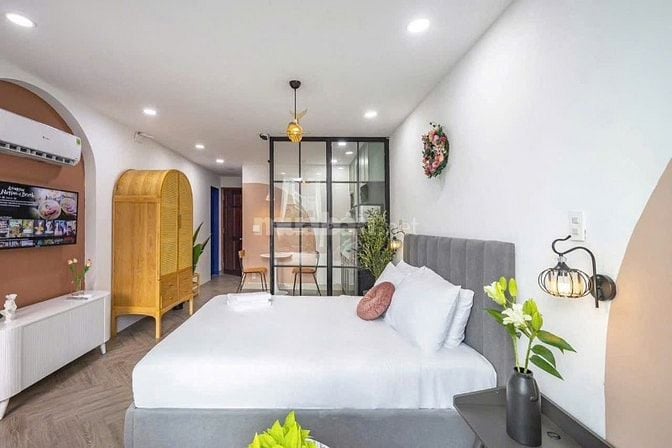 Cho Thuê Căn hộ 1PN Ban Công – Full Nội Thất Cao Cấp – Máy Giặt Riêng 