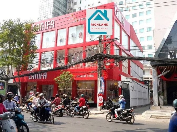 Cho thuê Nhà Góc 2 mặt tiền : 141 Hai Bà Trưng, Phường  6, Quận 3