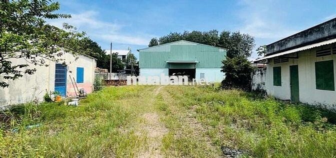 Bán 2444m2 đất-400 thổ có nhà xưởng 1000m2 - 2mặt tiền đường container