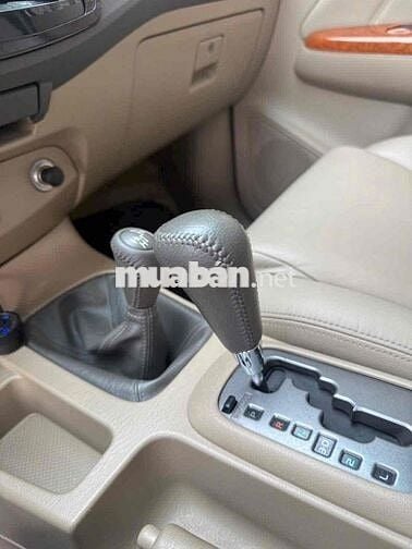 Toyota Fortuner trd 2 cầu 2011 2.7V - 43000 km