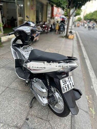 Air blade khóa smartkey 2014 mới 90% biển số TP