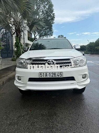 Toyota Fortuner trd 2 cầu 2011 2.7V - 43000 km