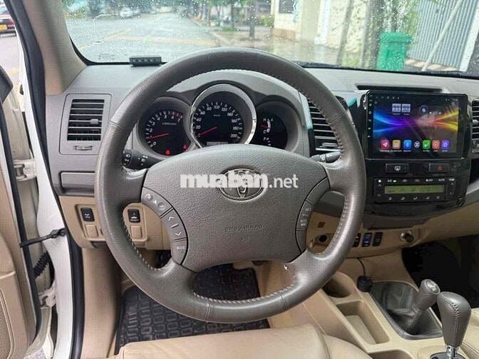 Toyota Fortuner trd 2 cầu 2011 2.7V - 43000 km