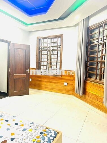 CHO THUÊ PHÒNG TRONG NHÀ MẶT TIỀN NGUYÊN CĂN - THÔNG KĐT VẠN PHUCS