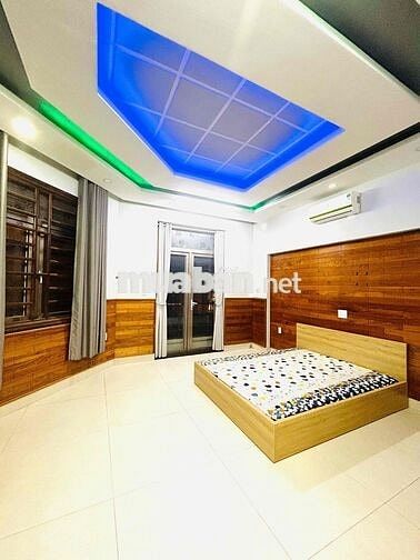 CHO THUÊ PHÒNG TRONG NHÀ MẶT TIỀN NGUYÊN CĂN - THÔNG KĐT VẠN PHUCS