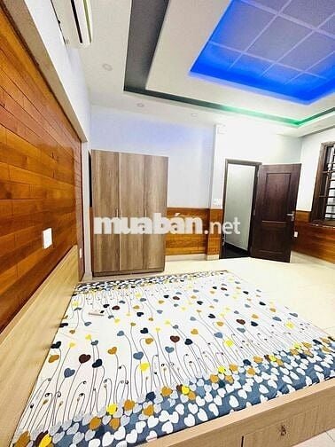 CHO THUÊ PHÒNG TRONG NHÀ MẶT TIỀN NGUYÊN CĂN - THÔNG KĐT VẠN PHUCS