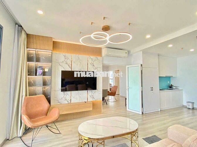 AE cho thuê căn hộ 3 phòng ngủ view biển tòa Marina Suite, Nha Trang