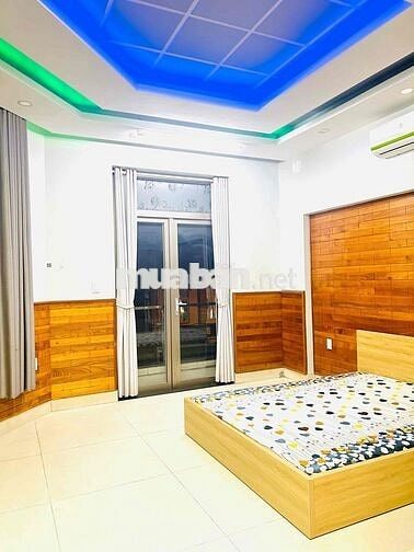 CHO THUÊ PHÒNG TRONG NHÀ MẶT TIỀN NGUYÊN CĂN - THÔNG KĐT VẠN PHUCS