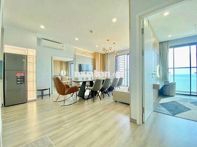 AE cho thuê căn hộ 3 phòng ngủ view biển tòa Marina Suite, Nha Trang