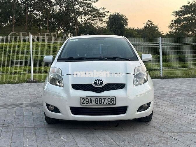 Toyota Yaris 2009 1.3 AT - 120000 km 1 chủ bao zin