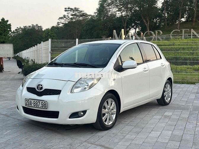 Toyota Yaris 2009 1.3 AT - 120000 km 1 chủ bao zin