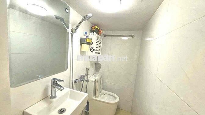 Bán nhà tập thể tầng 1 phố Hồng Mai nhà đẹp 2 thoáng kinh doanh ở ngay