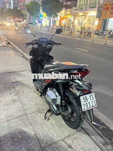 Honda Vario 125 2020 mới 90% biển số thành phố