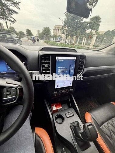 Ford Ranger 2023 XLS 2.0L 4x2 AT 1 chủ zin đét