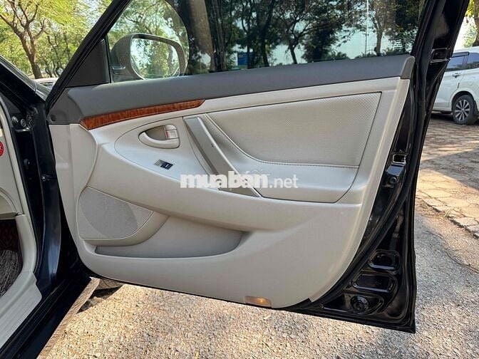 Toyota Camry 2007 2.4G zin chất