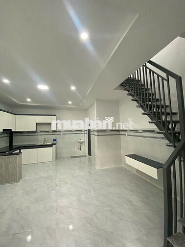 Bán nhà Thới An Q12 35m2 nhỉnh 3 tỷ dọn vào ở ngay! SHR sang tên GẤP .