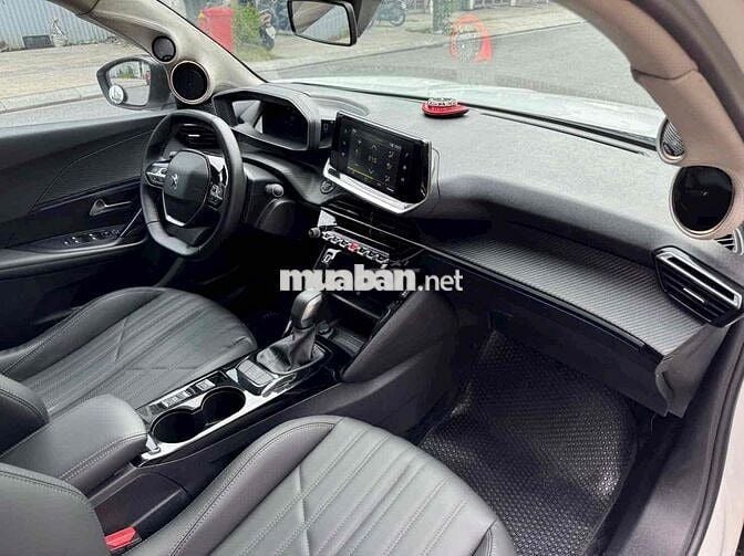 Peugeot 2008 GTLine 2021