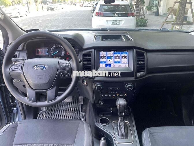 Ford Everest 2019 bản 2.0 4x2 AT xe đẹp xuất sắc