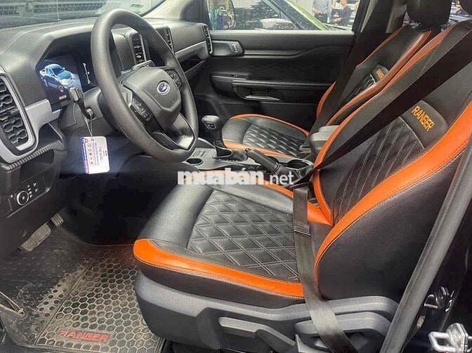 Ford Ranger 2023 XLS 2.0L 4x2 AT 1 chủ zin đét
