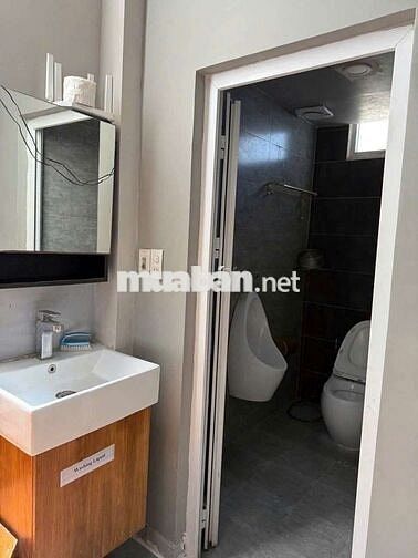 ⛔️ CHO THUÊ NHÀ SÂN VƯỜN: CMT8 - 2PN - 2WC - GẦN BV TÂM TRÍ