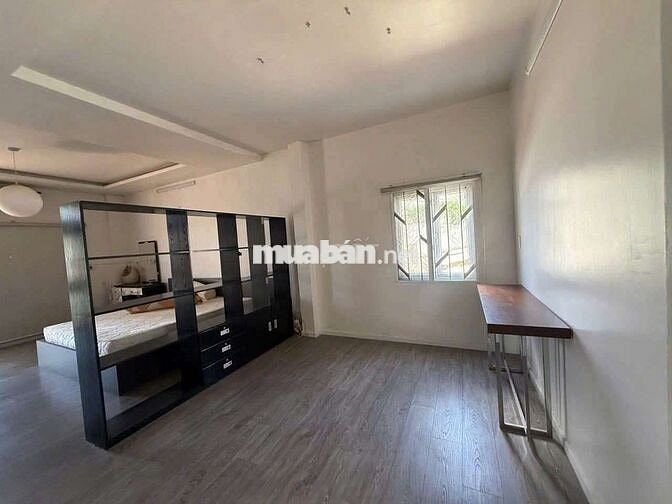 ⛔️ CHO THUÊ NHÀ SÂN VƯỜN: CMT8 - 2PN - 2WC - GẦN BV TÂM TRÍ