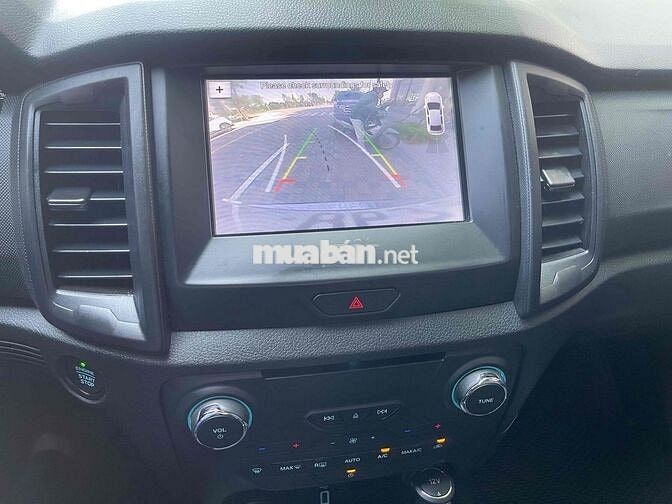 Ford Everest 2019 bản 2.0 4x2 AT xe đẹp xuất sắc