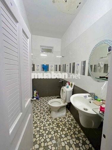 CUỐI NĂM GIẢI QUYẾT BÊN NGÂN HÀNG CẦN BÁN NHÀ NGUYỄN KHUYẾN TÂN LỢI