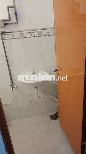 Nhà còn dư 1phòng, cho sinh viên thuê