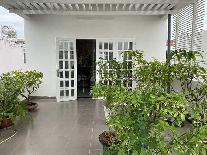 Bán nhà mặt phố 100m2(5m*20m), nhà 1 trệt, 3 lầu, KDC Phước Kiển A