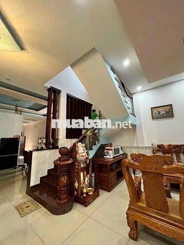 Chủ kẹt tiền bán nhanh nhà đẹp 1 trệt 1 lầu ngay Bửu Hoà cũ 🔥
