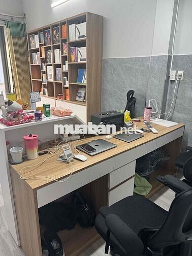 Cần sang cửa hàng bán điện thoại / phụ kiện