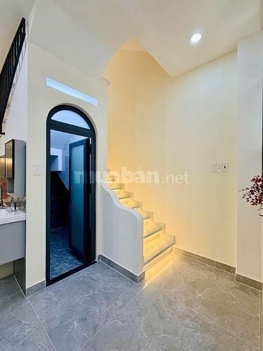 Bán nhà hẻm xe hơi Út Tịch Tân Bình 60m², 1 trệt 2 lầu, thuê 15tr/th