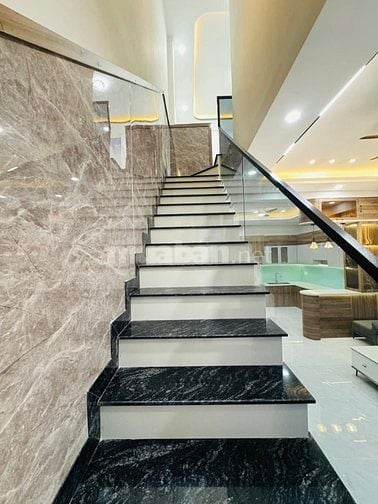 Bán nhà MT nhựa - Buôn bán đa ngành nghề. Giá tốt nhất 