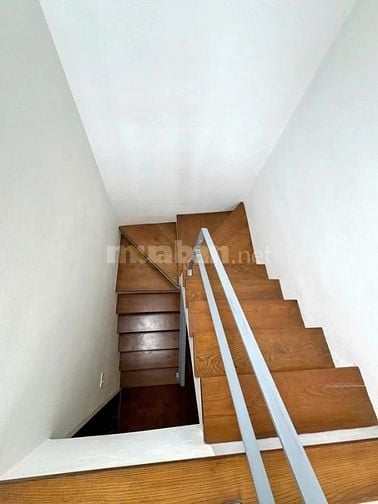 Bán nhà đẹp BỒ Đề 32m²x 5 Tầng ,gần cầu Chương Dương .Giá 7,75 tỷ