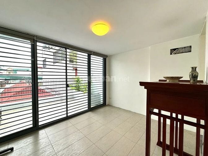 Bán nhà đẹp BỒ Đề 32m²x 5 Tầng ,gần cầu Chương Dương .Giá 7,75 tỷ