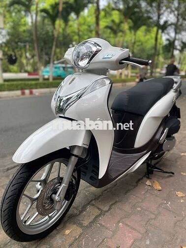 Honda SH Mode 2017 Trắng